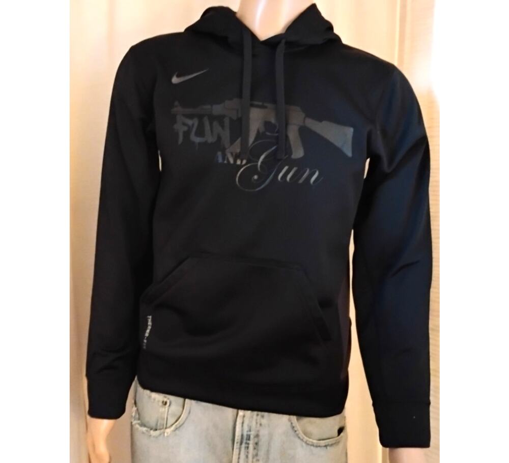 Nike Therma Fit Hoodie Mens Small Pullover Black Graphic Athletic Sweatshirt